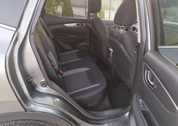 Nissan Qashqai cena 44900 przebieg: 76000, rok produkcji 2018 z Kępno małe 254